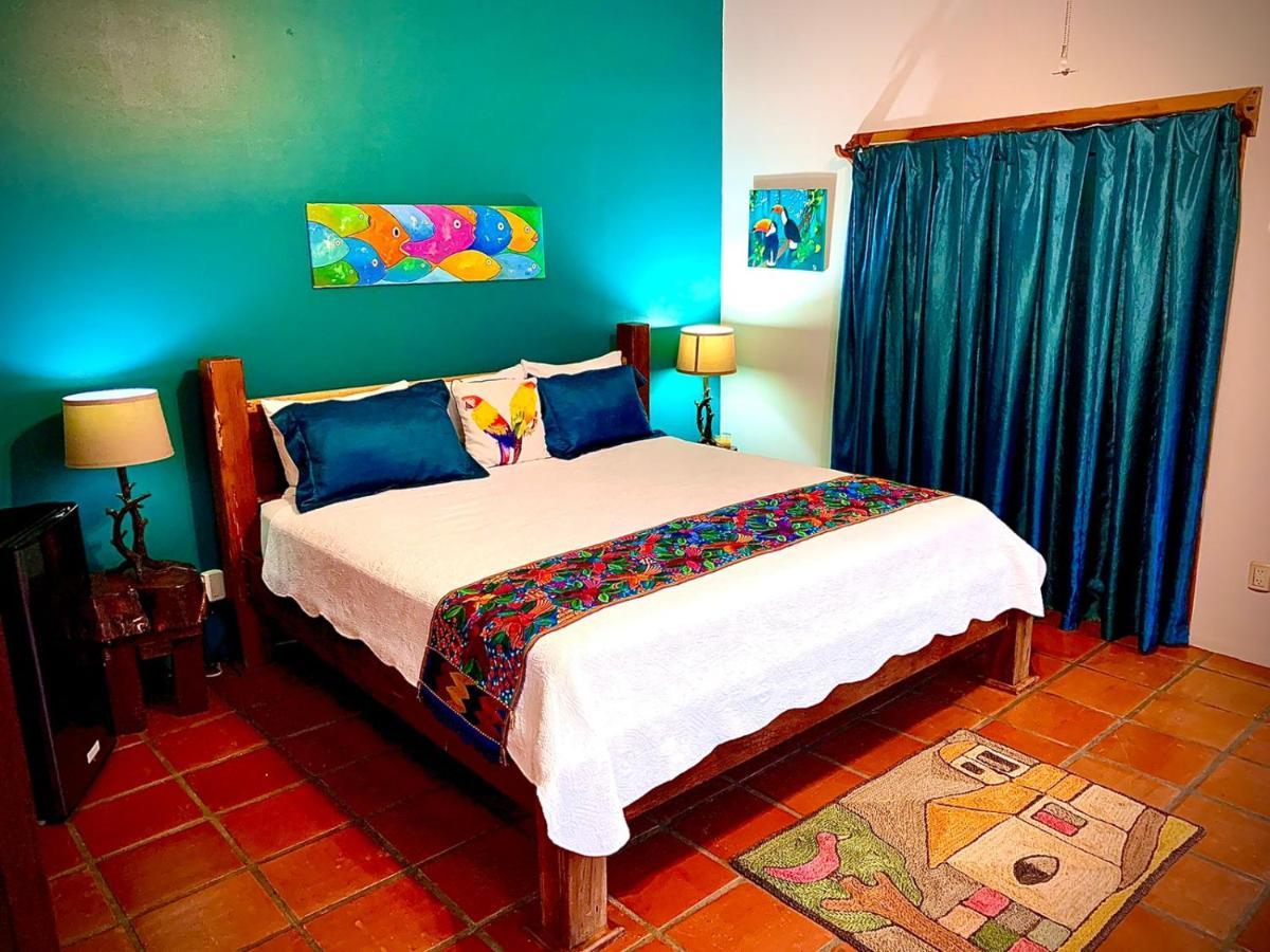Toucan Lane Hotel And Restaurant Nuevo Arenal Exteriör bild