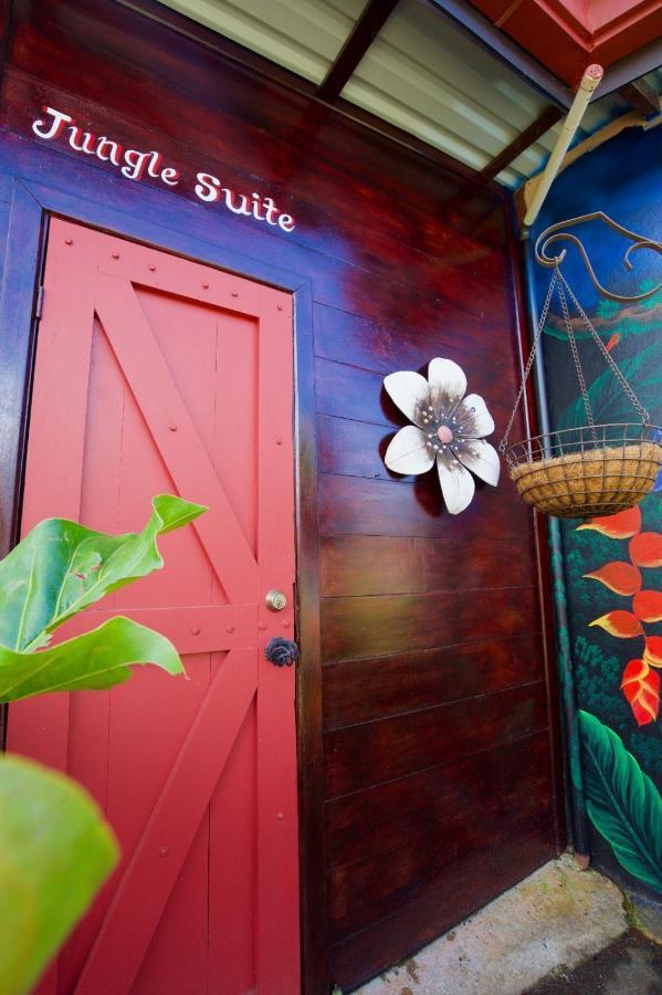 Toucan Lane Hotel And Restaurant Nuevo Arenal Exteriör bild